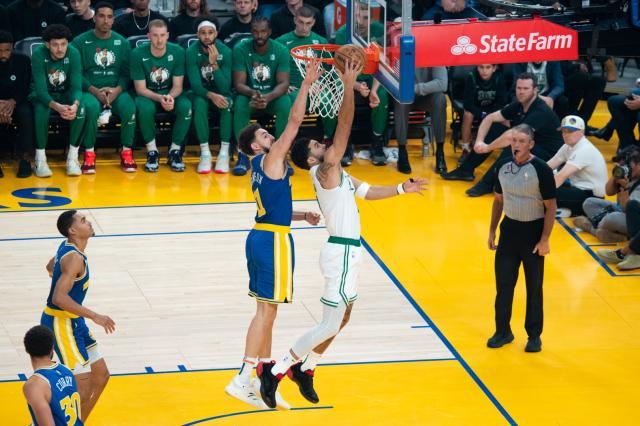 百家乐-【现场】上季总决赛再演 勇士主场金色翻腾力克劲敌